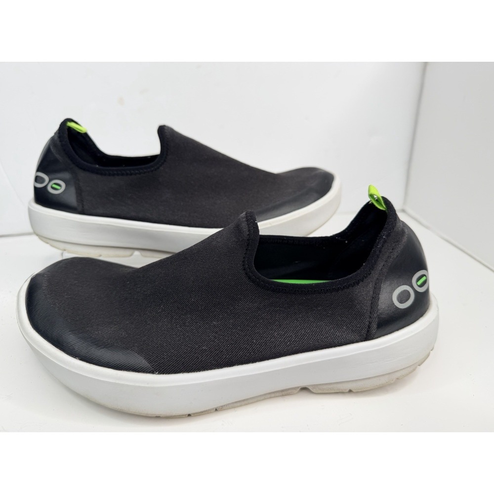 Oofos OOmg Slip On Shoes Womens 9 Black Recovery Comfort Lightweight